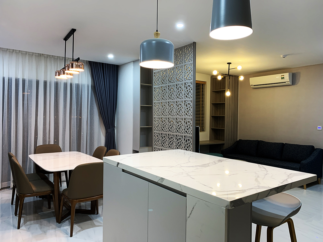 D’VELA DISTRICT 7 15.01